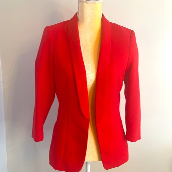 Beautiful blazer barely worn. - Picture 2 of 5